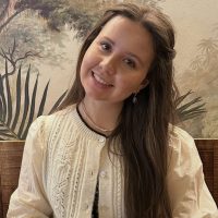 LMC – Profile Photo